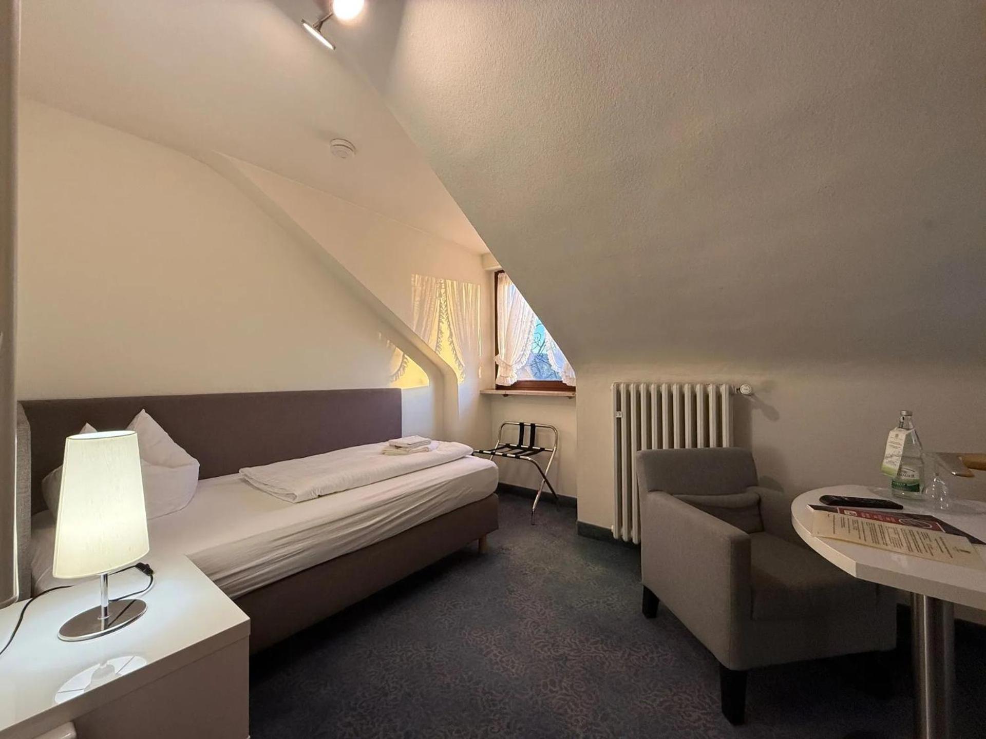 ראנדרסאקר Hotel Loewen מראה חיצוני תמונה